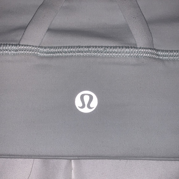 lululemon Energy Bra - Picture 3 of 6